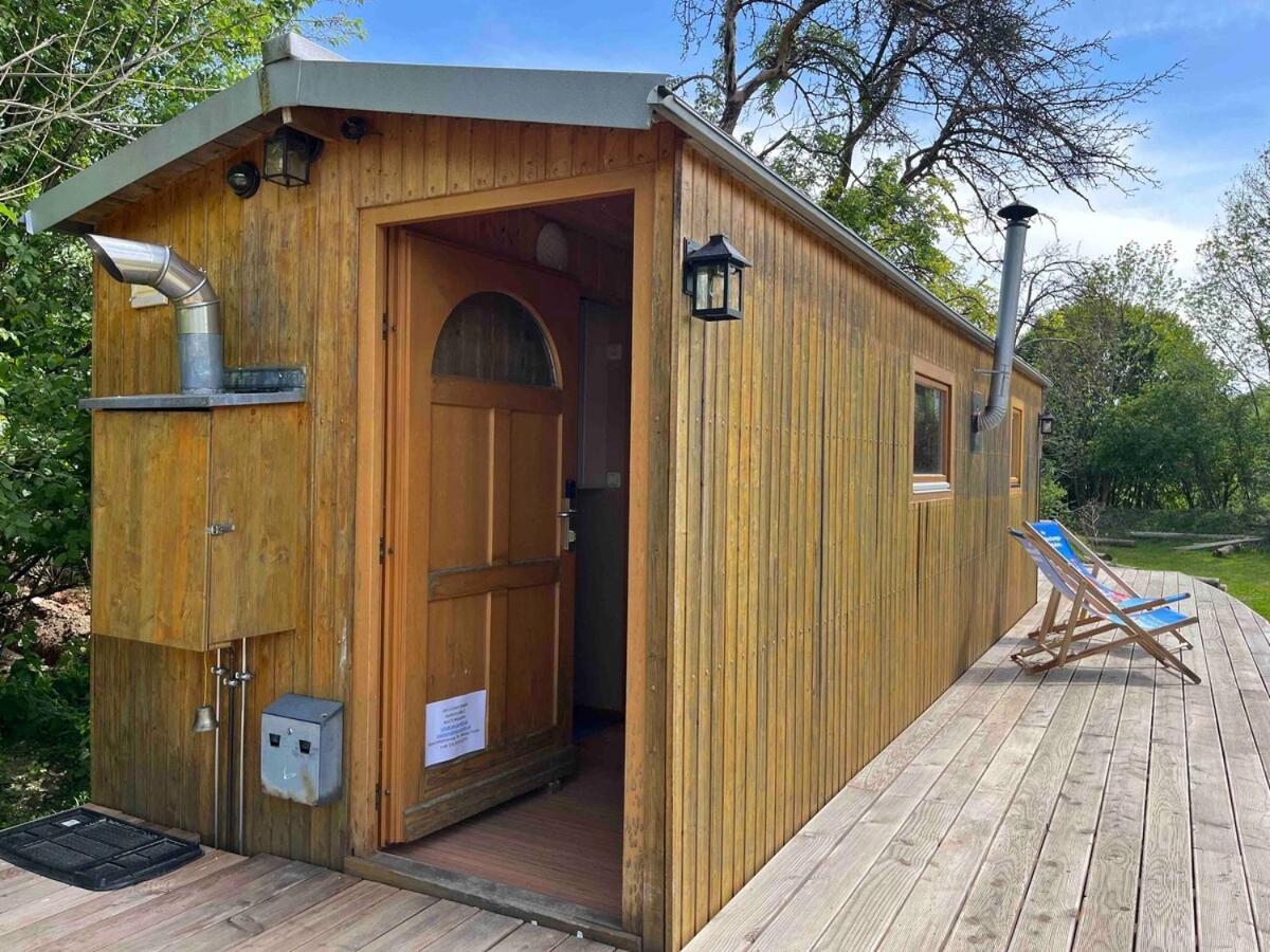 Overnight In A Shepherd's Wagon Tiny House Appartement *